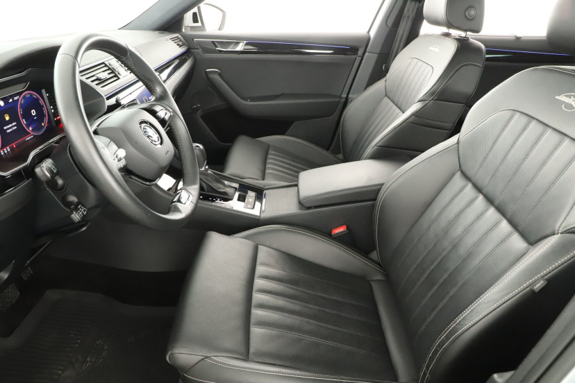 Škoda Superb, 2021