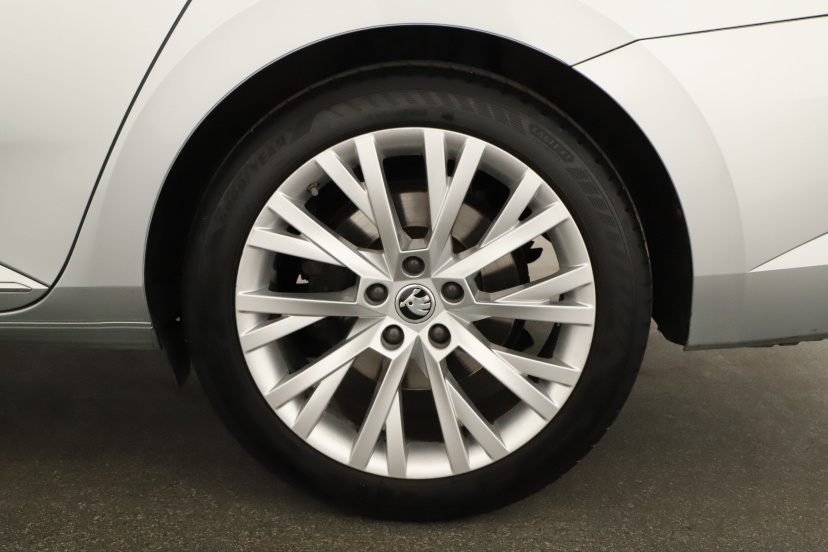 Škoda Superb, 2021