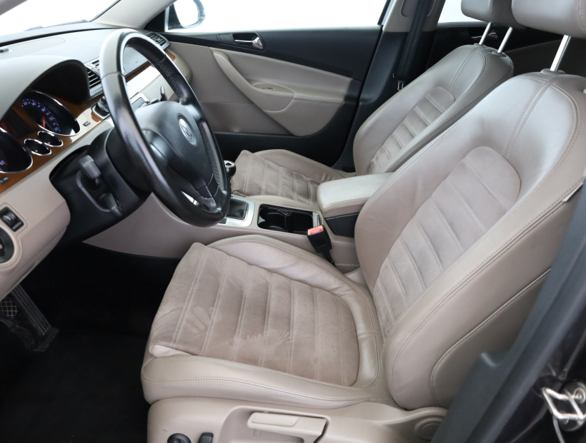 Volkswagen Passat, 2008