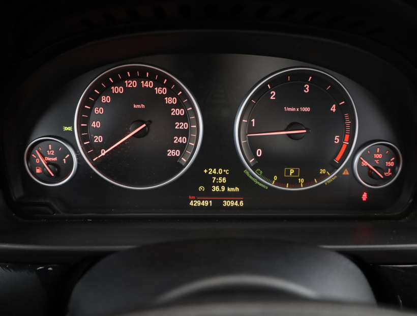 BMW 5, 2010