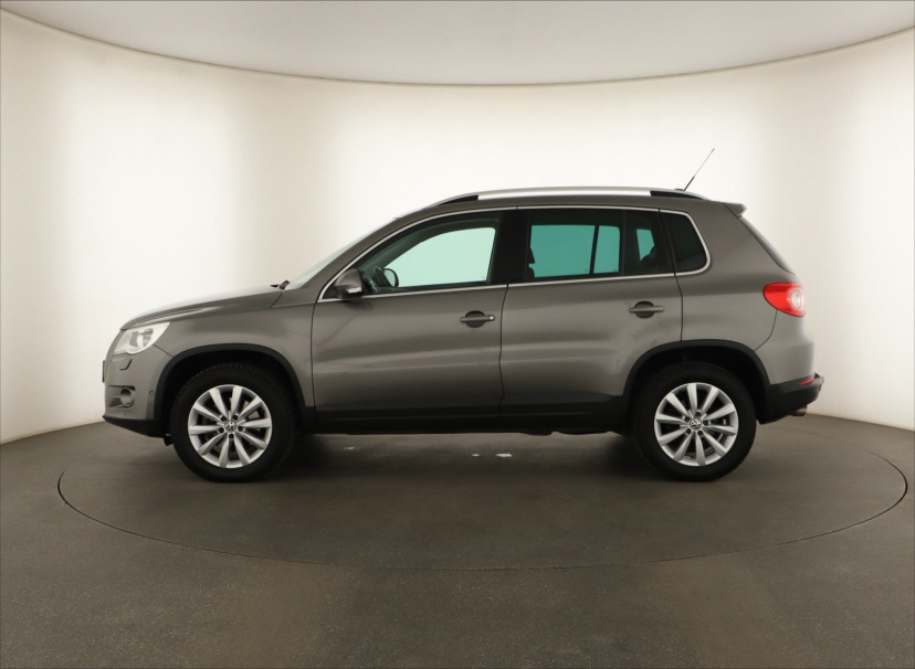 Volkswagen Tiguan, 2010