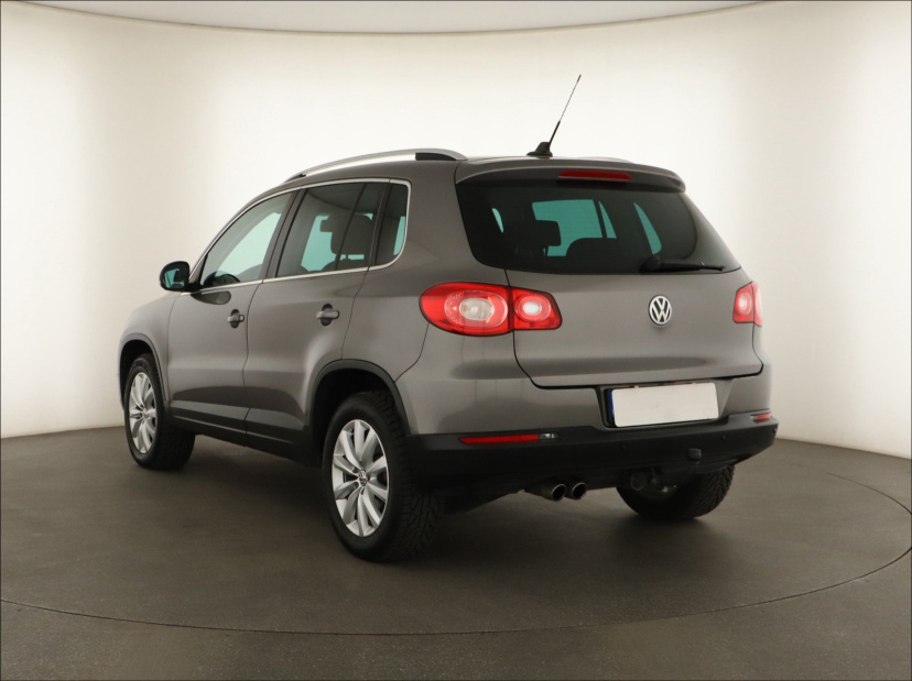 Volkswagen Tiguan, 2010