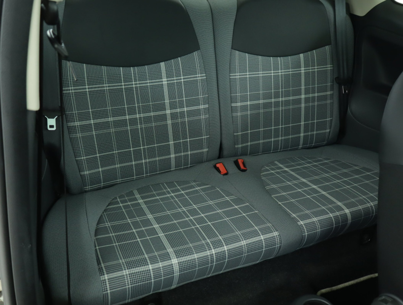 Fiat 500, 2016
