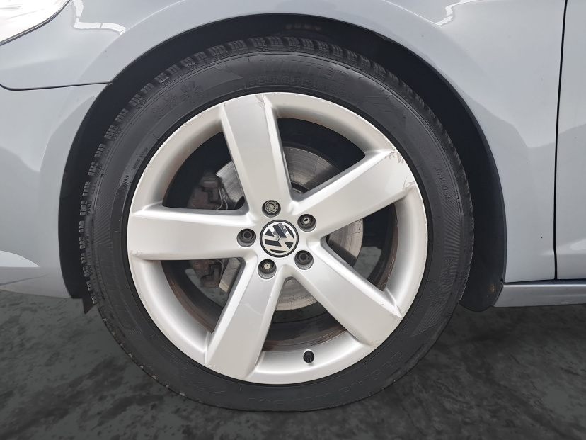 Volkswagen Passat CC, 2010