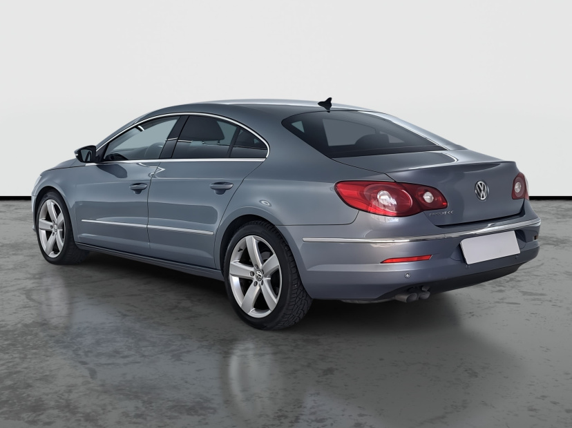 Volkswagen Passat CC, 2010