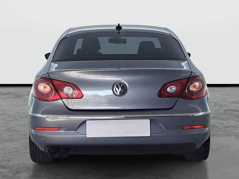 Volkswagen Passat CC, 2010
