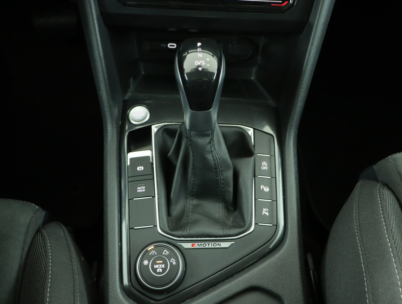 Volkswagen Tiguan, 2023