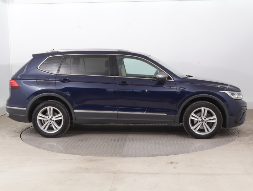 Volkswagen Tiguan, 2023
