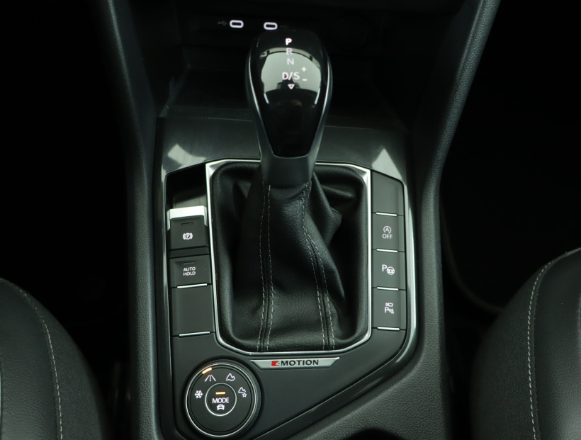 Volkswagen Tiguan, 2023