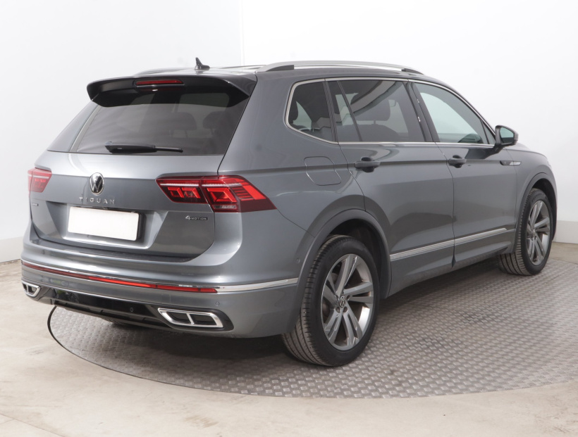 Volkswagen Tiguan, 2023