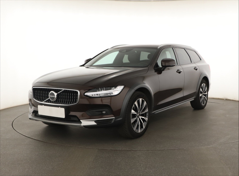Volvo V90 Cross Country, 2020
