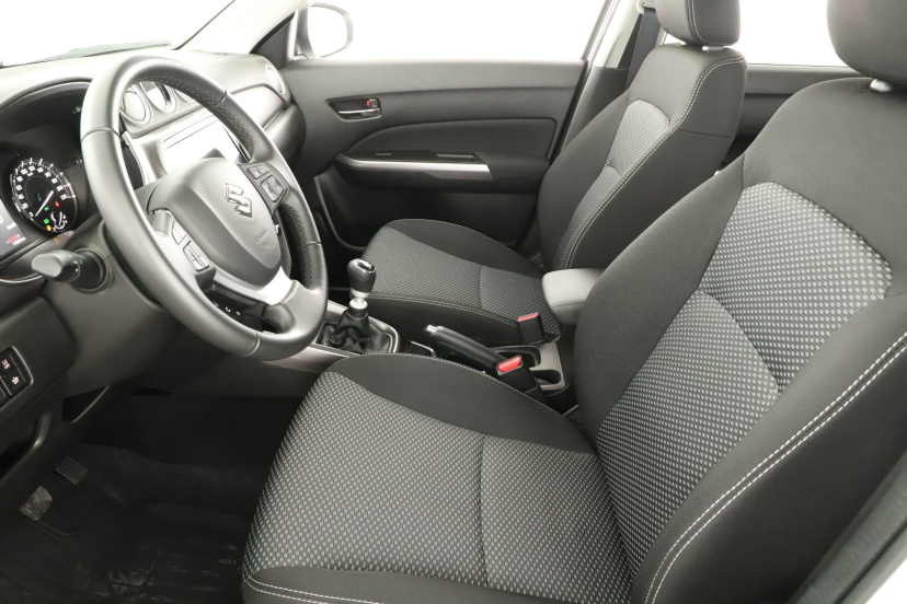 Suzuki Vitara, 2025
