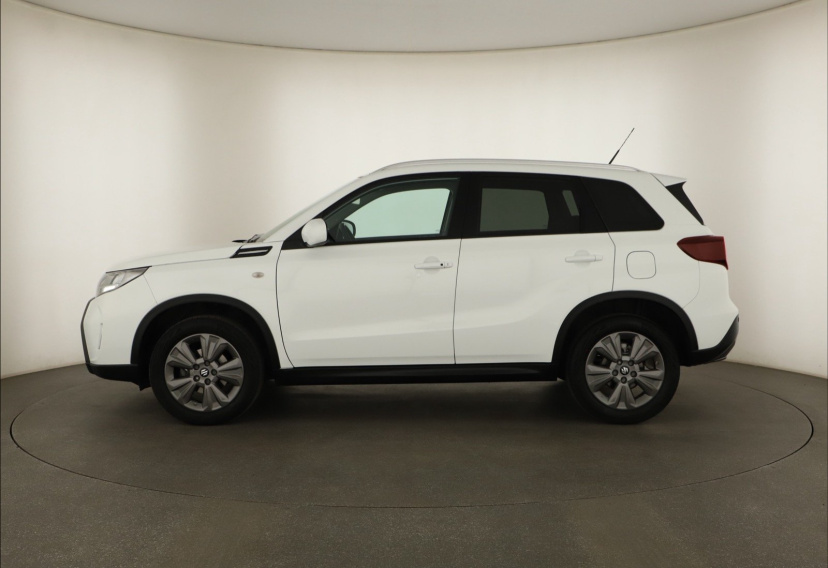 Suzuki Vitara, 2025