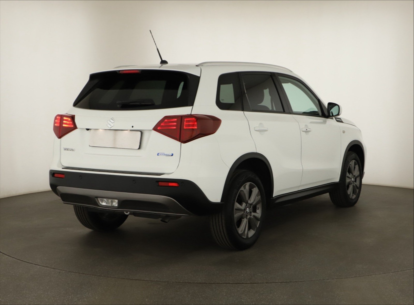 Suzuki Vitara, 2025