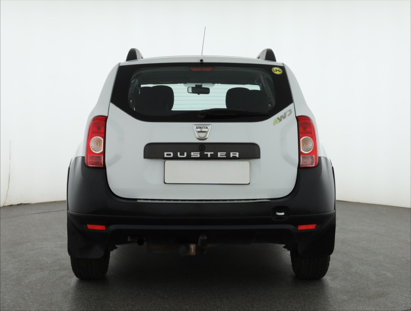 Dacia Duster, 2012