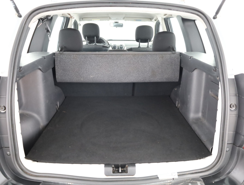 Dacia Duster, 2012