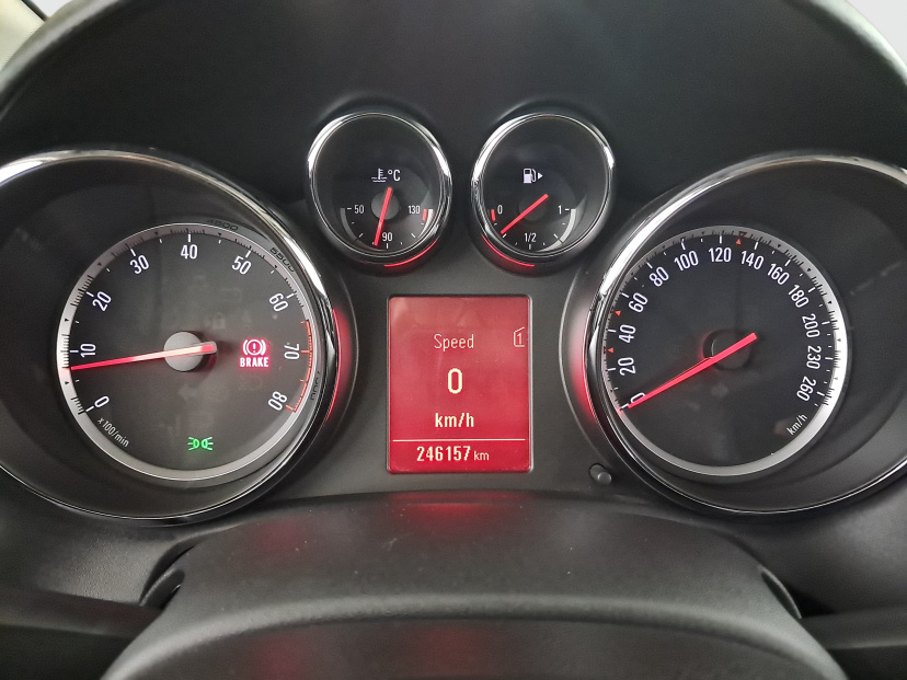 Opel Astra, 2012