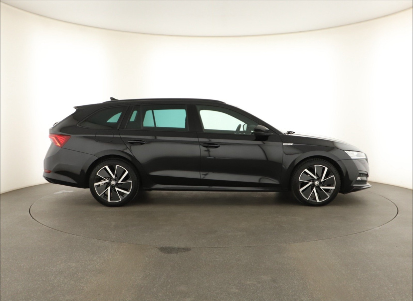 Škoda Octavia, 2022
