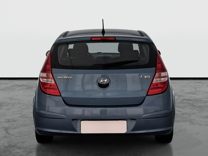Hyundai i30, 2010