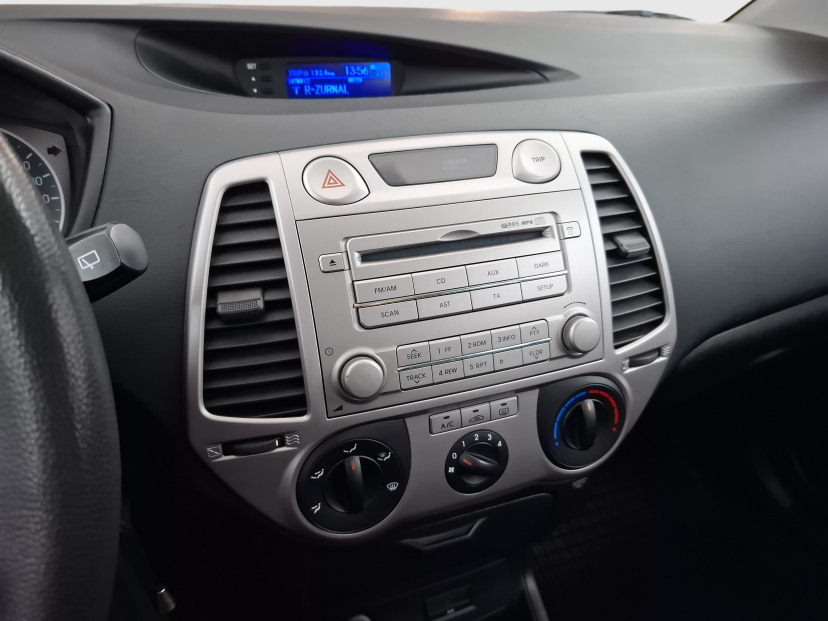 Hyundai i20, 2011