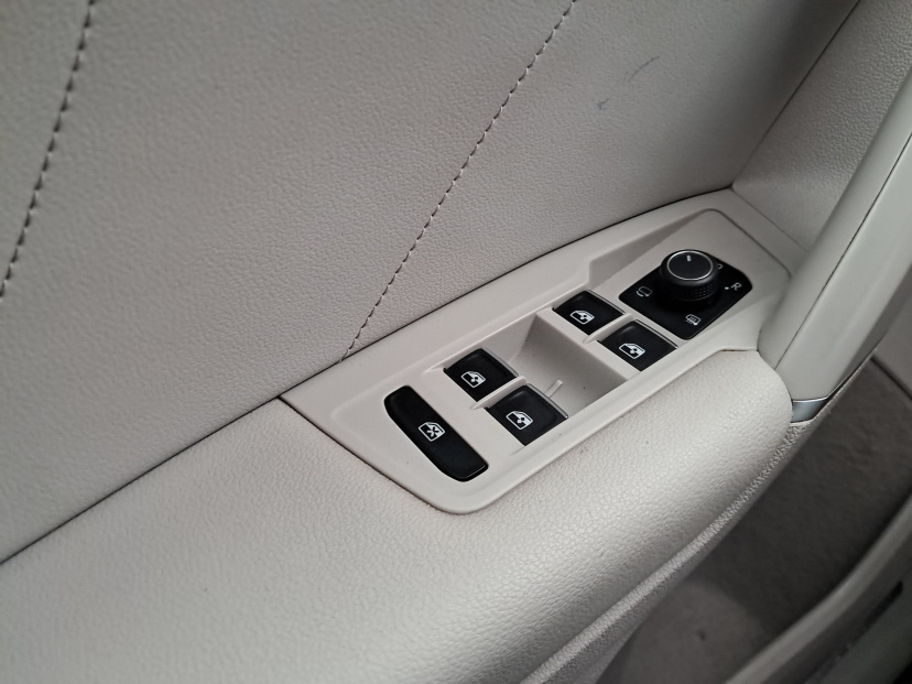 Volkswagen Tiguan, 2016
