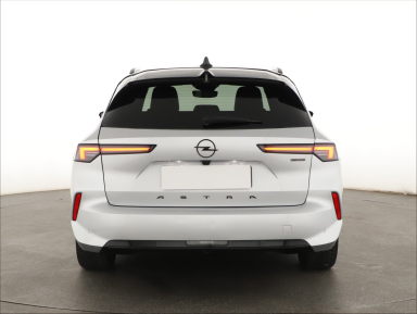 Opel Astra - 2024