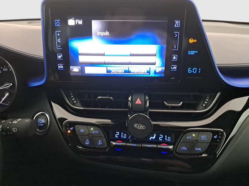 Toyota C-HR, 2017