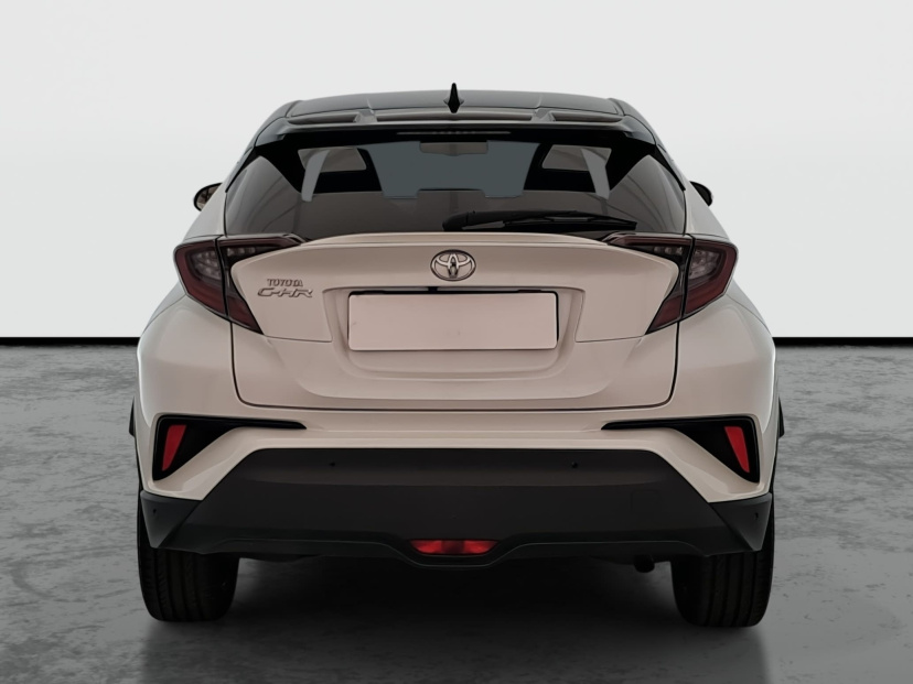 Toyota C-HR, 2017