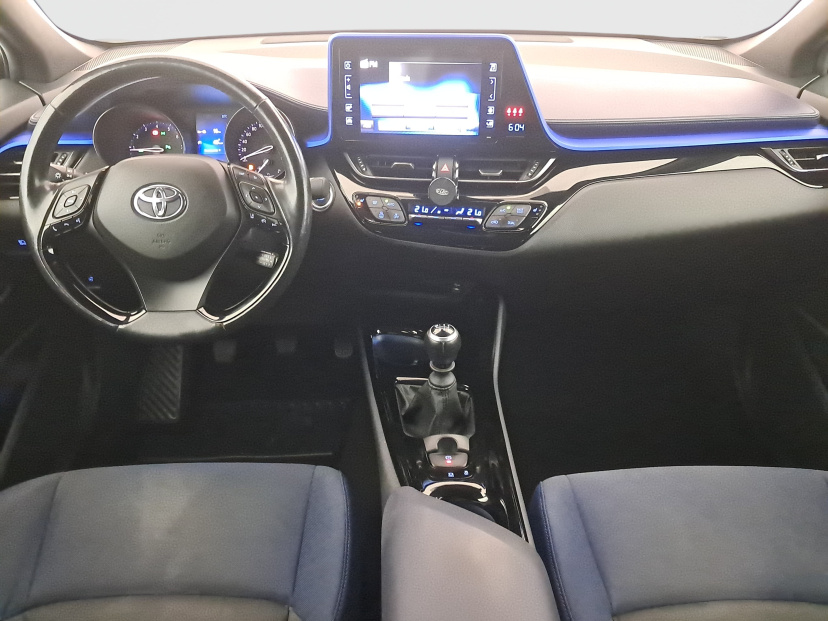 Toyota C-HR, 2017