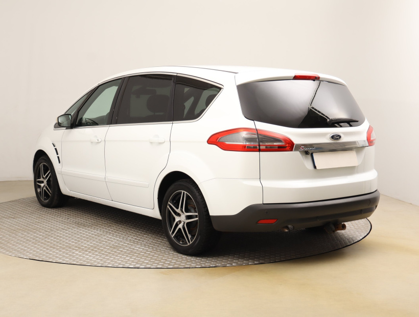 Ford S-Max, 2012