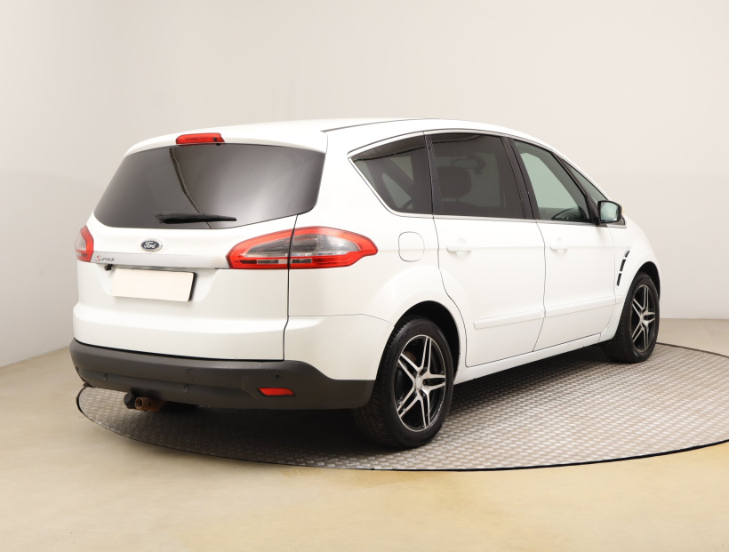 Ford S-Max, 2012