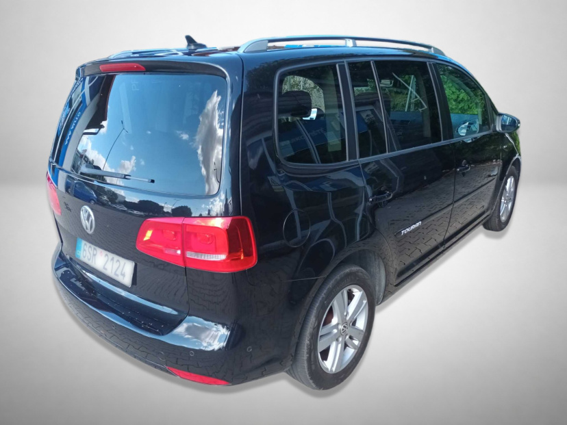 Volkswagen Touran, 2012