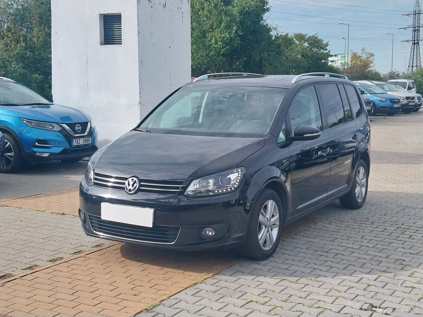 Volkswagen Touran, 2012