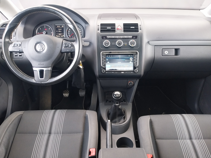 Volkswagen Touran, 2012