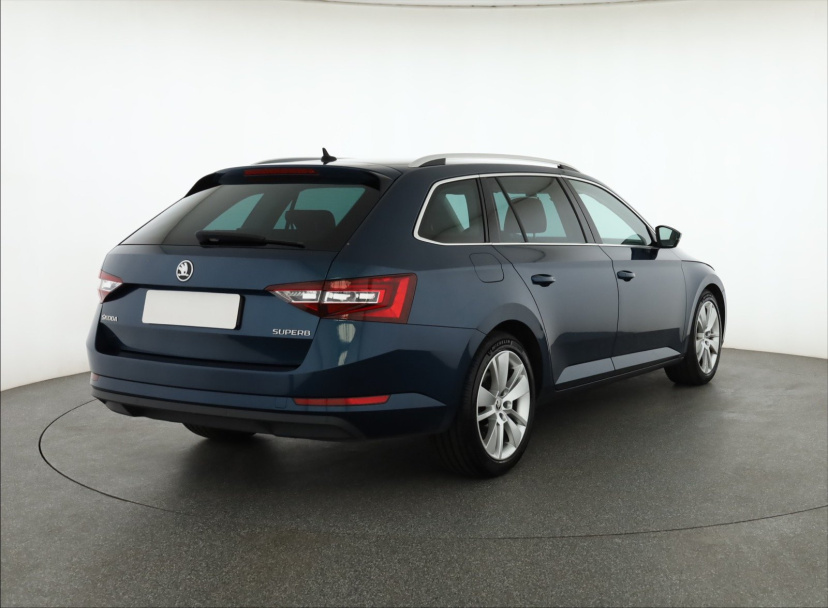 Škoda Superb, 2019