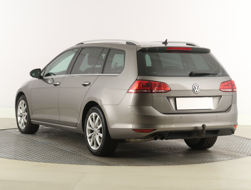 Volkswagen Golf, 2016