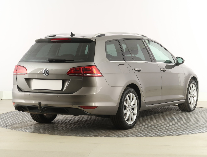 Volkswagen Golf, 2016