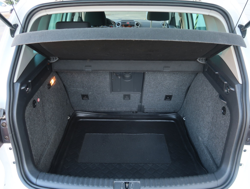 Volkswagen Tiguan, 2010