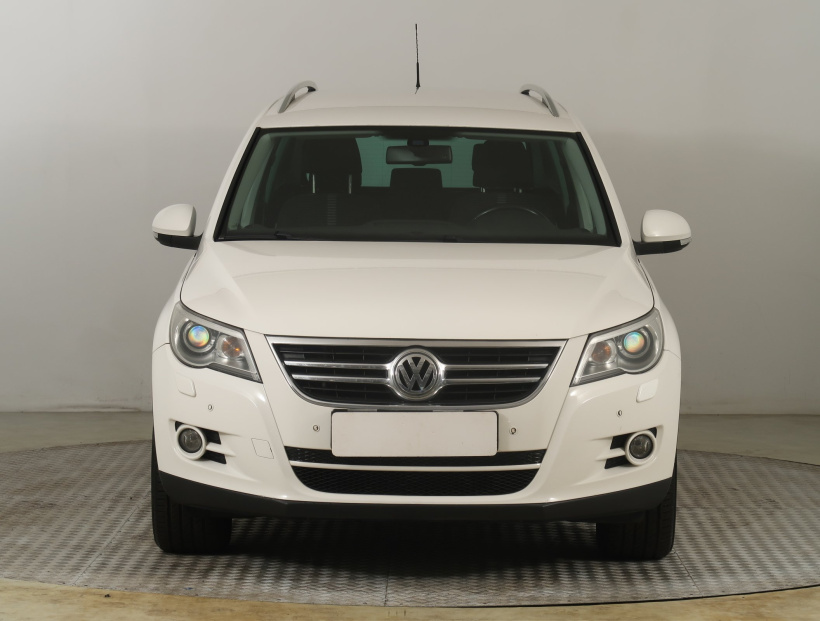Volkswagen Tiguan, 2010