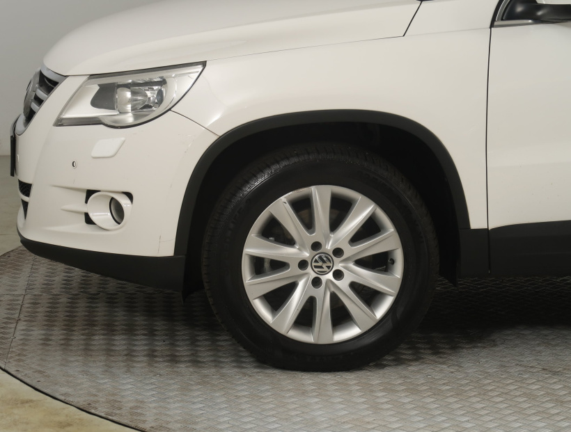 Volkswagen Tiguan, 2010