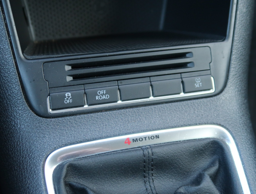 Volkswagen Tiguan, 2010