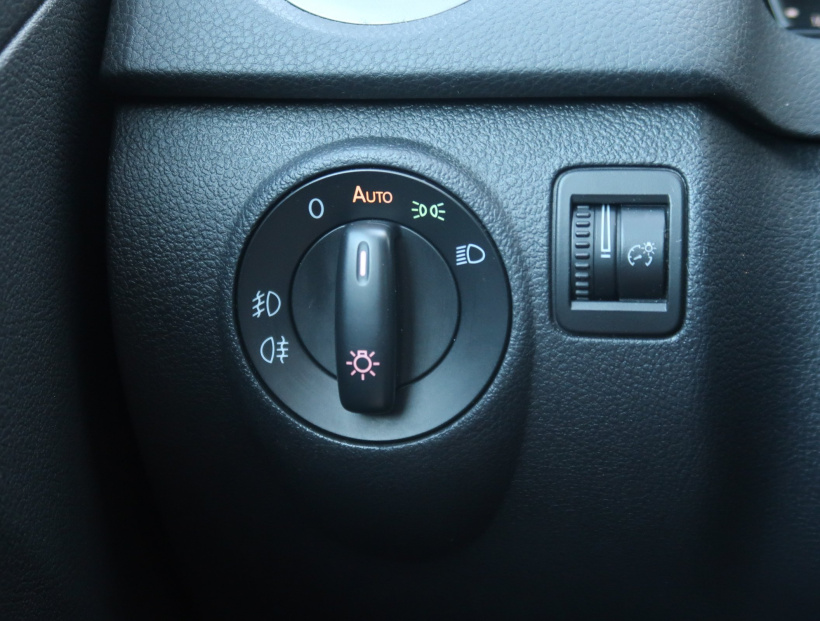 Volkswagen Tiguan, 2010