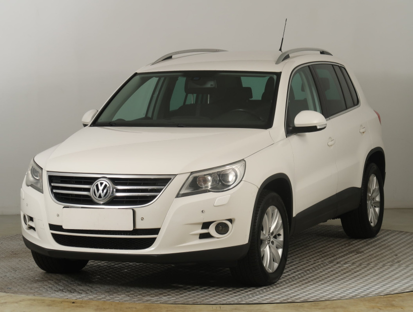 Volkswagen Tiguan, 2010