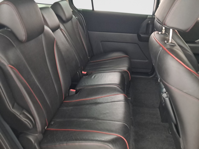 Mazda 5, 2011