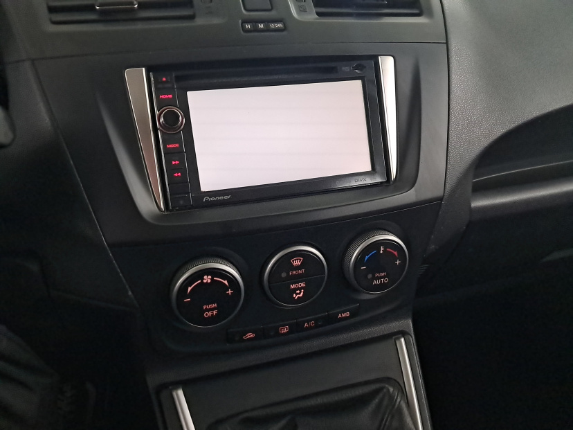 Mazda 5, 2011