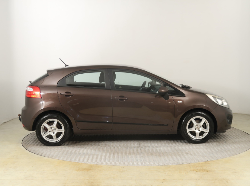 Kia Rio, 2012