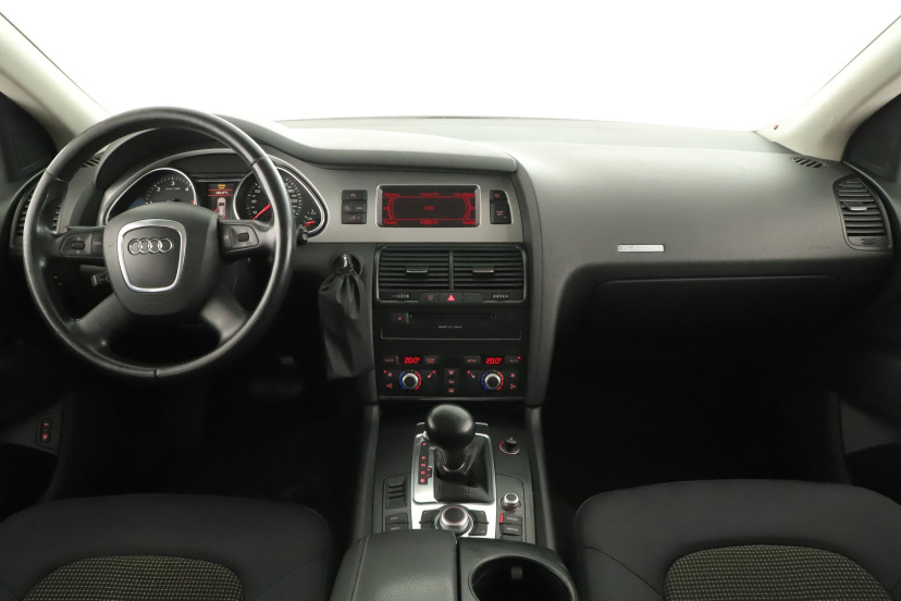 Audi Q7, 2007