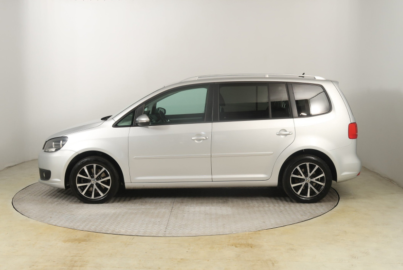 Volkswagen Touran, 2011
