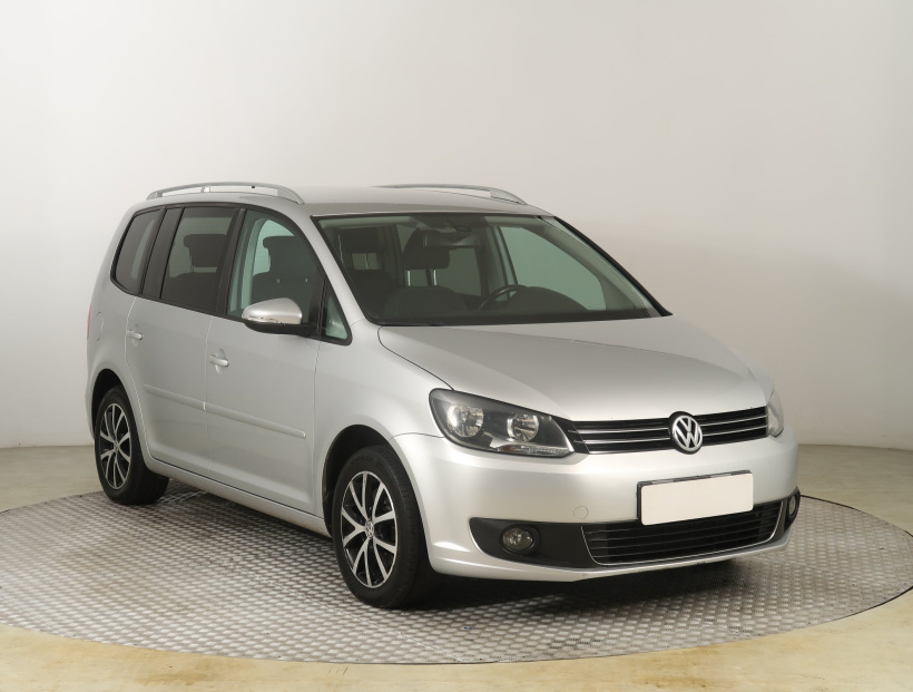 Volkswagen Touran, 2011