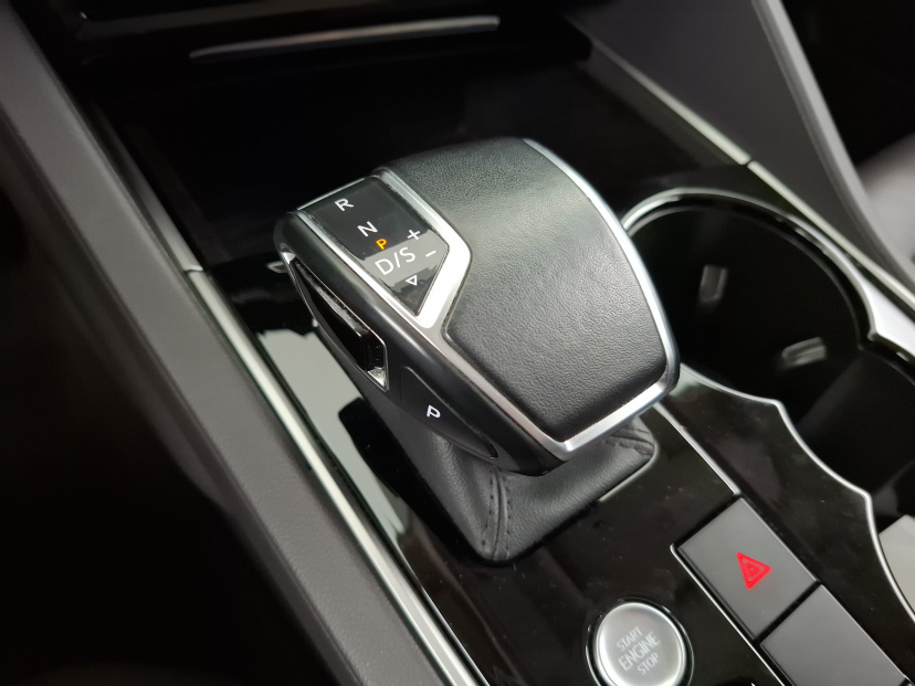 Volkswagen Touareg, 2020
